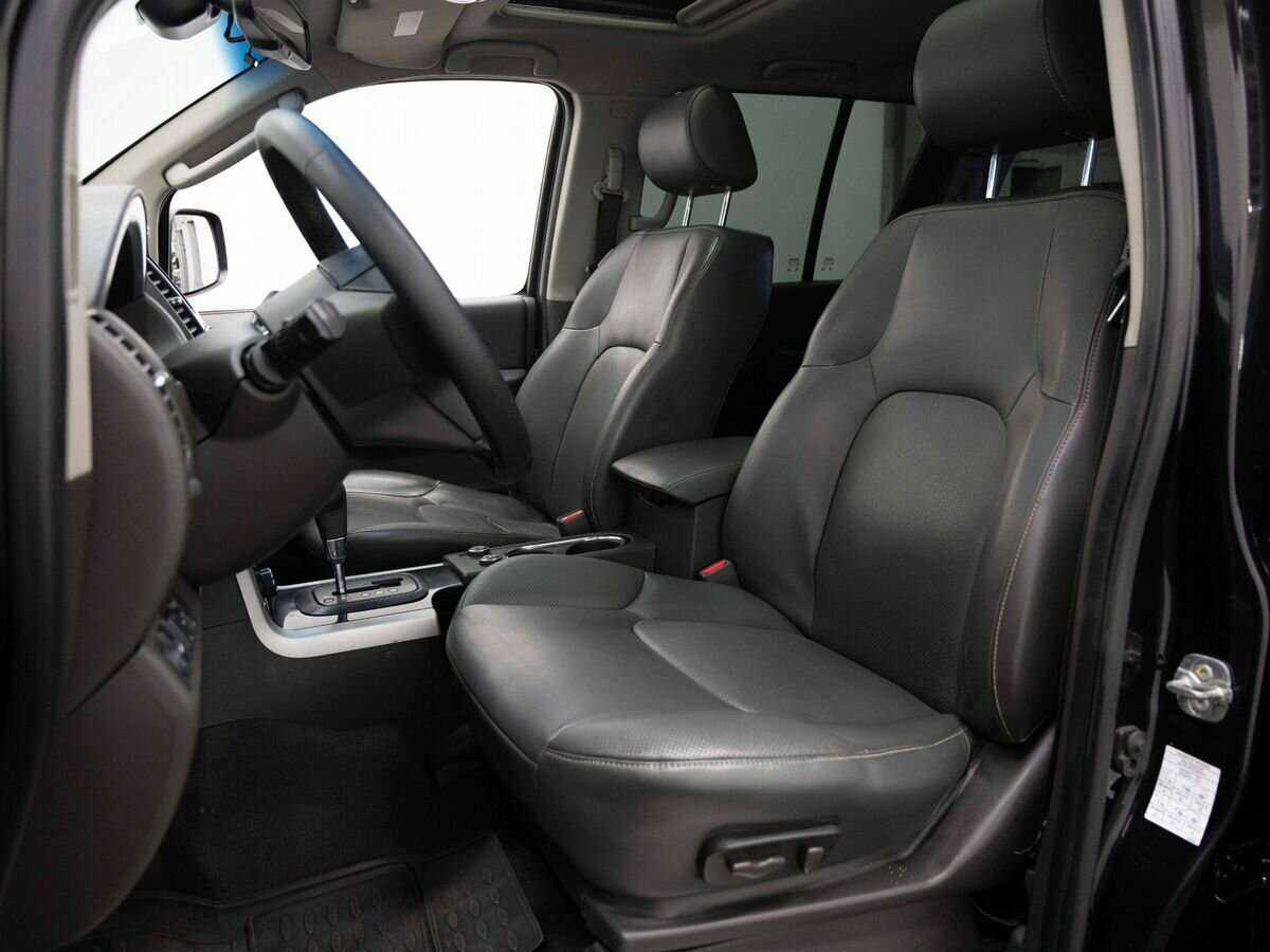 Nissan Pathfinder с пробегом — 2013 год. Фото: #7