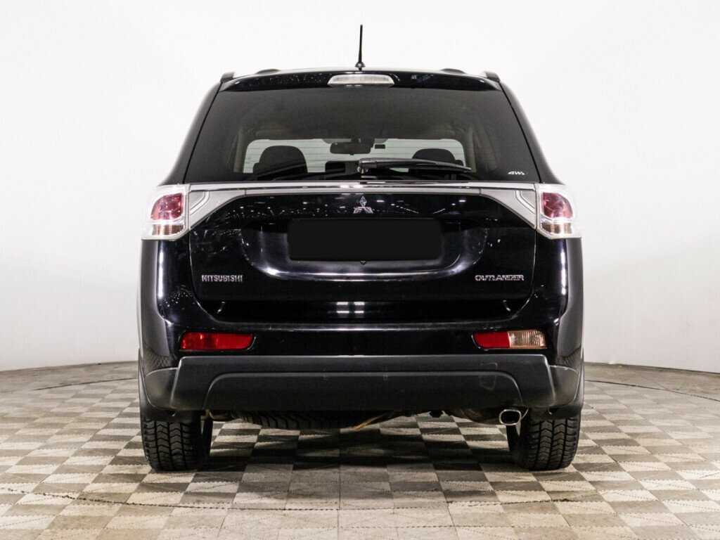 Mitsubishi Outlander с пробегом — 2012 год. Фото: #5