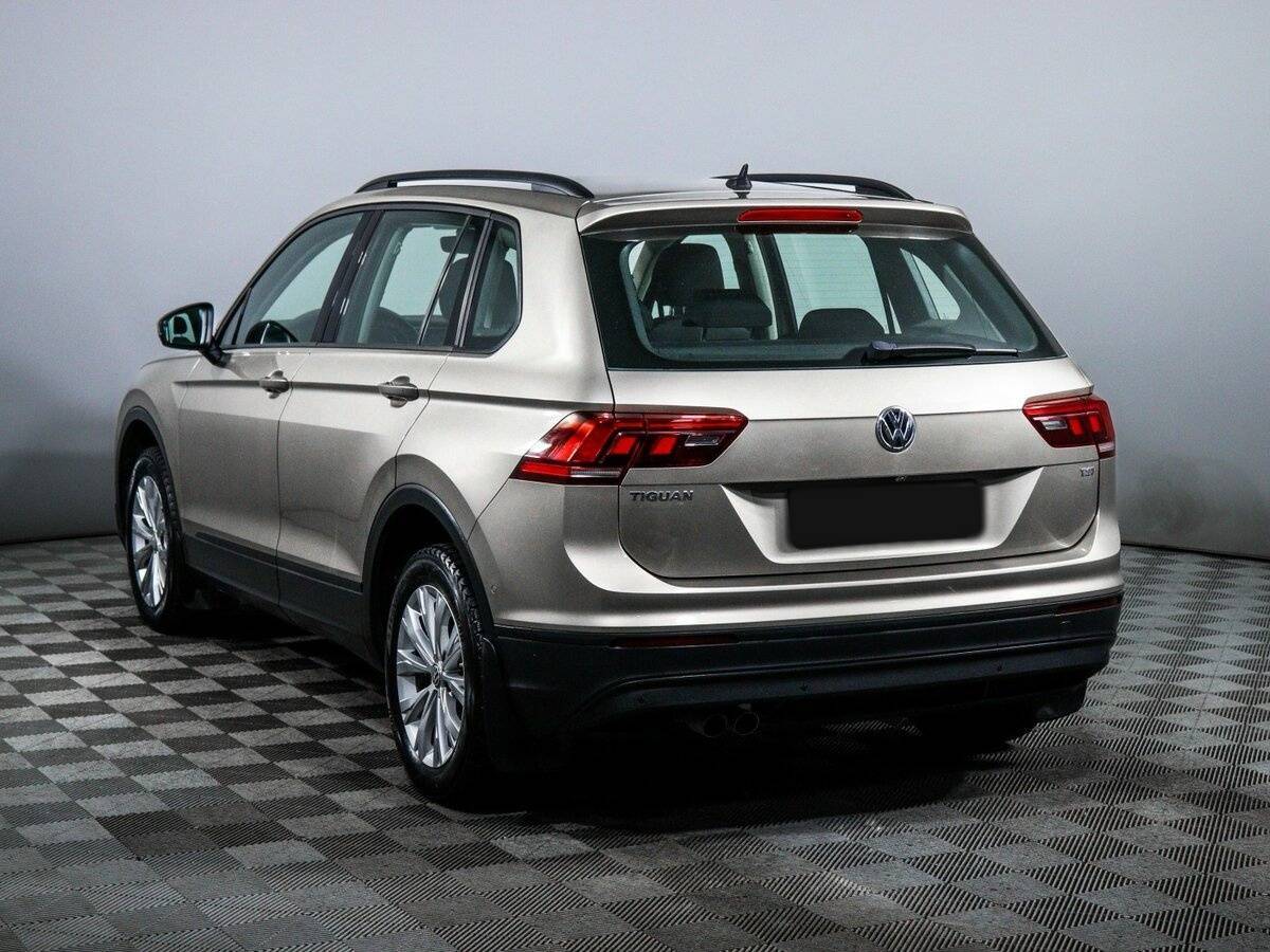 Volkswagen Tiguan с пробегом — 2017 год. Фото: #6