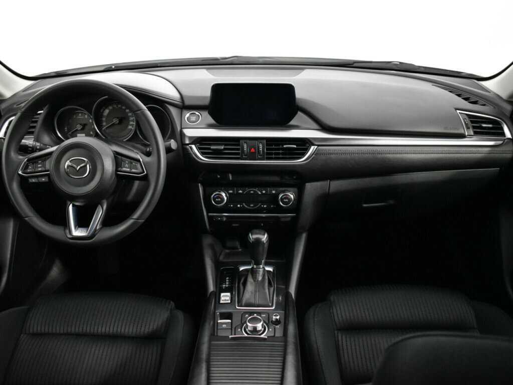 Mazda 6 с пробегом — 2017 год. Фото: #11