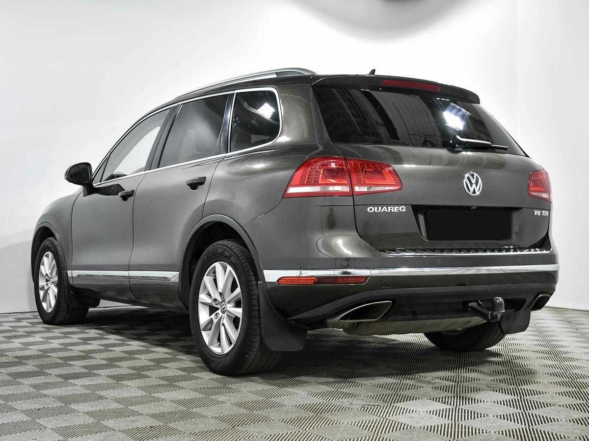 Volkswagen Touareg с пробегом — 2016 год. Фото: #5
