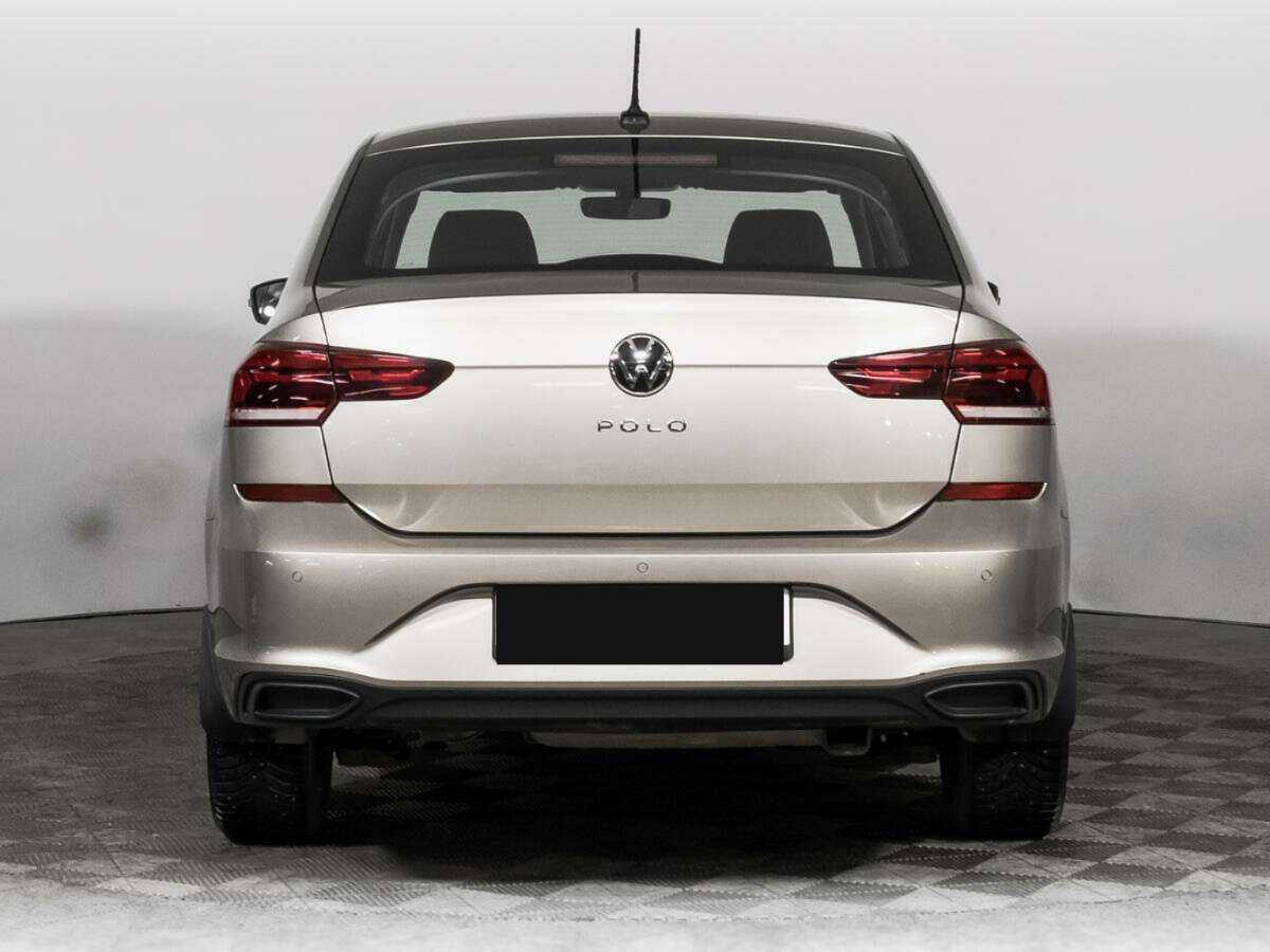 Volkswagen Polo с пробегом — 2021 год. Фото: #5