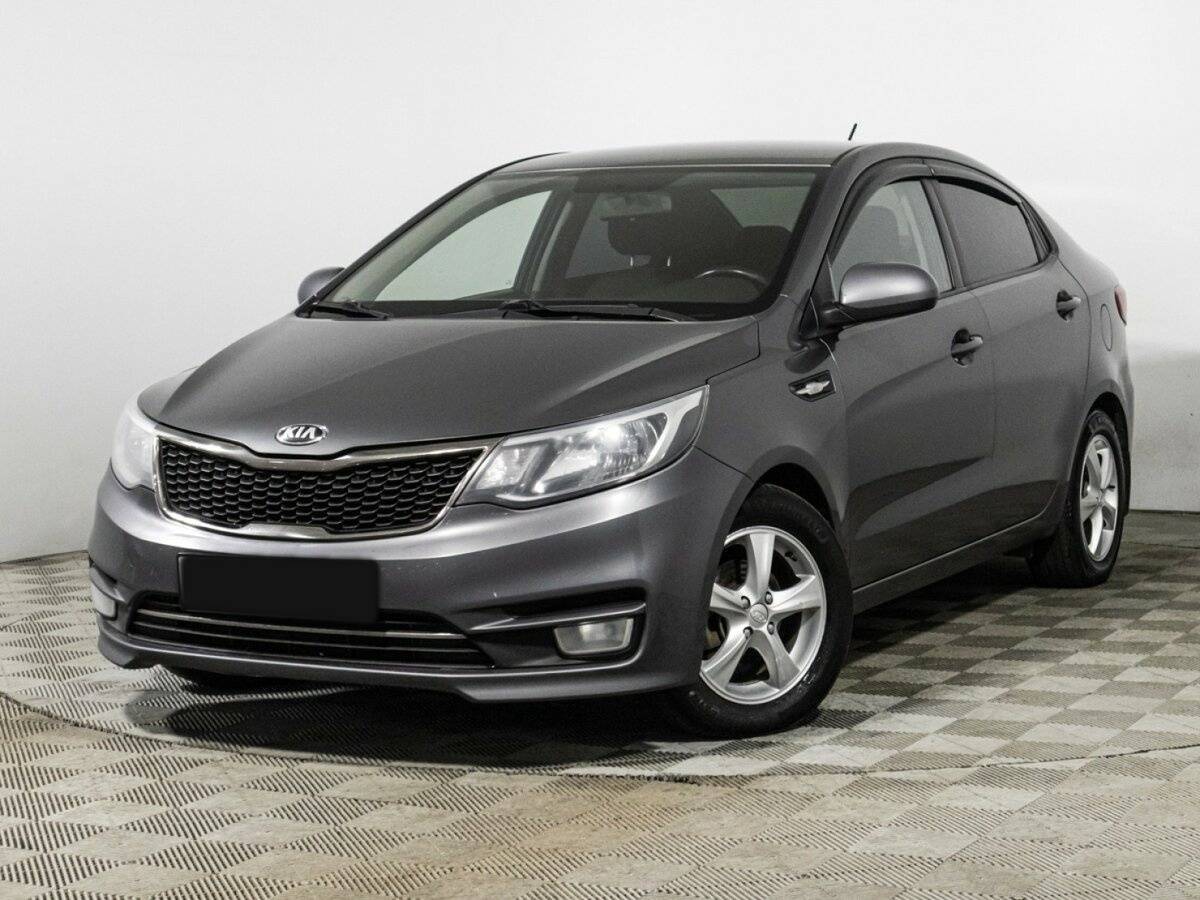 Kia Rio с пробегом — 2017 год. Посмотреть фото