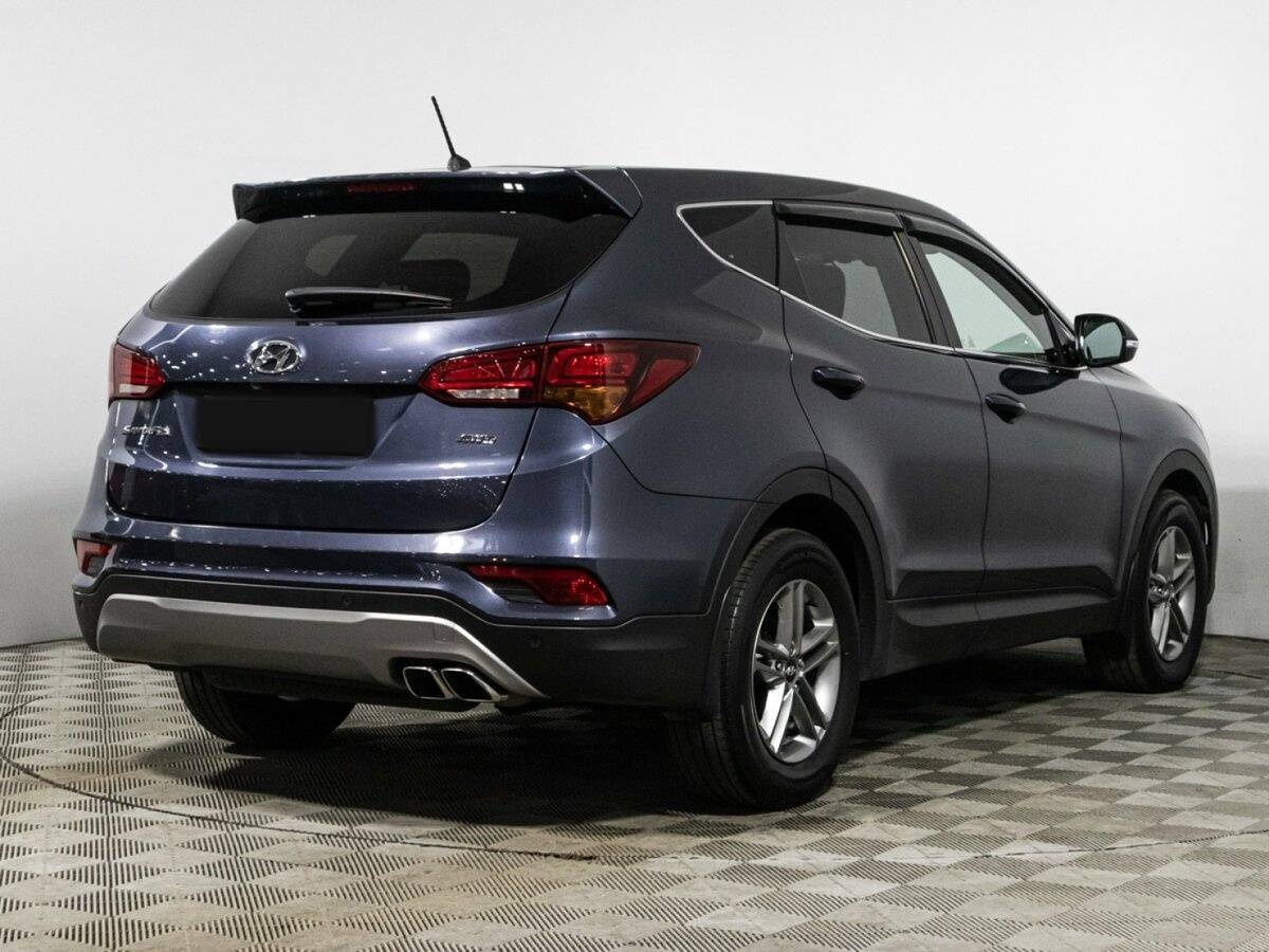 Hyundai Santa Fe с пробегом — 2016 год. Фото: #4
