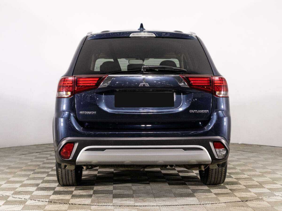 Mitsubishi Outlander с пробегом — 2019 год. Фото: #5