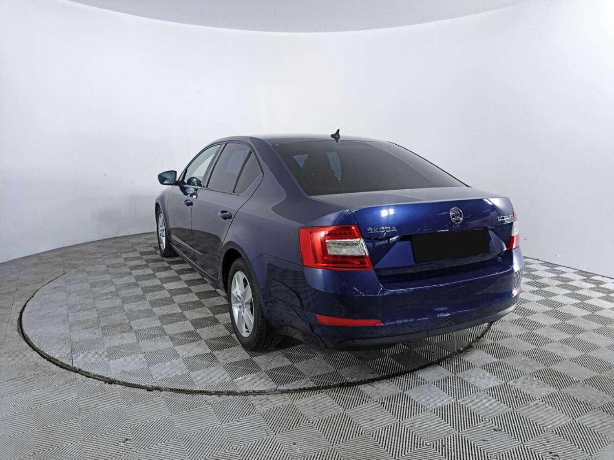 Skoda Octavia с пробегом — 2016 год. Фото: #6