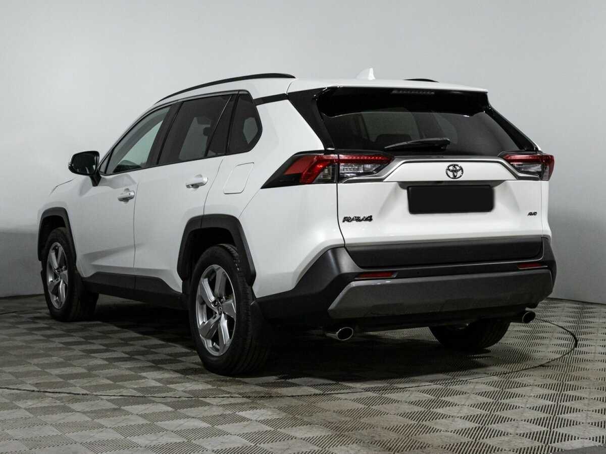 Toyota RAV4 с пробегом — 2019 год. Фото: #6