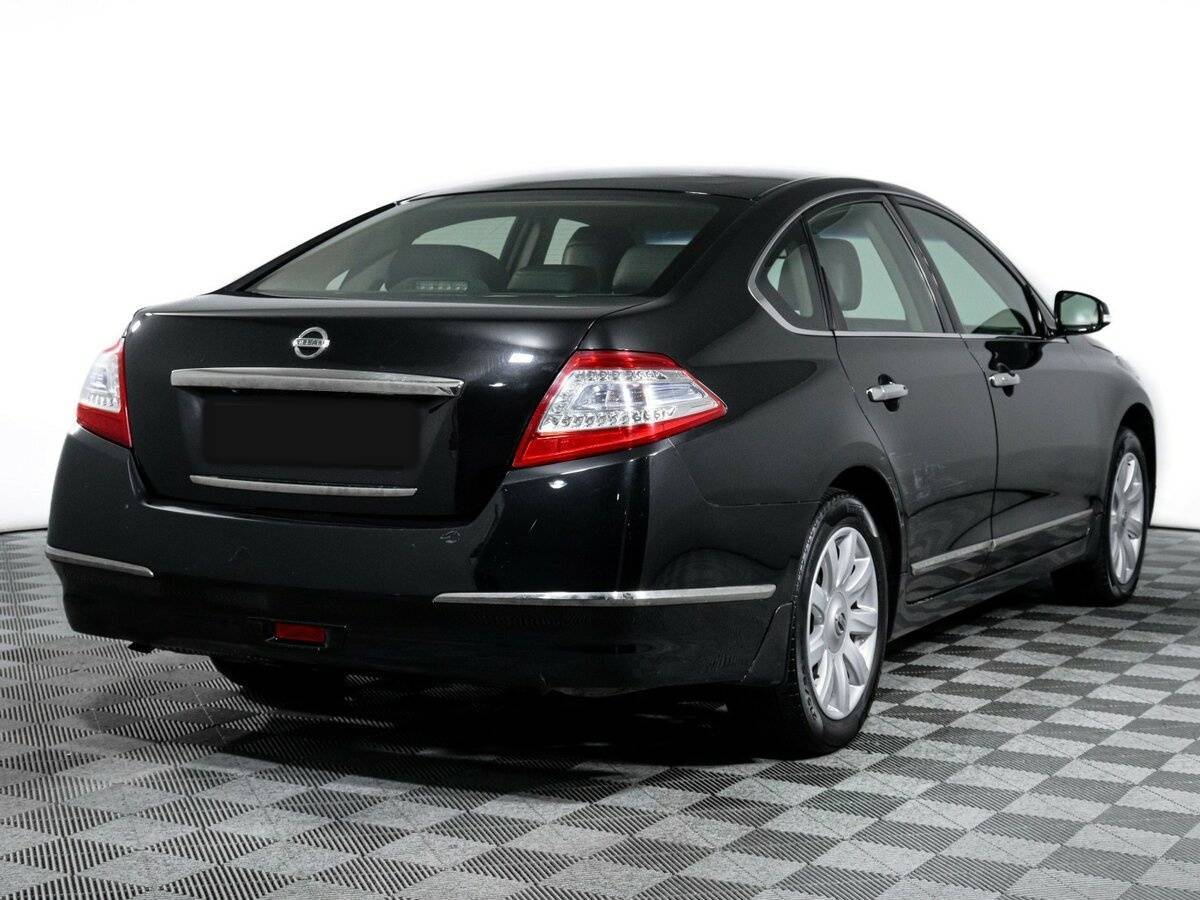 Nissan Teana с пробегом — 2012 год. Фото: #4