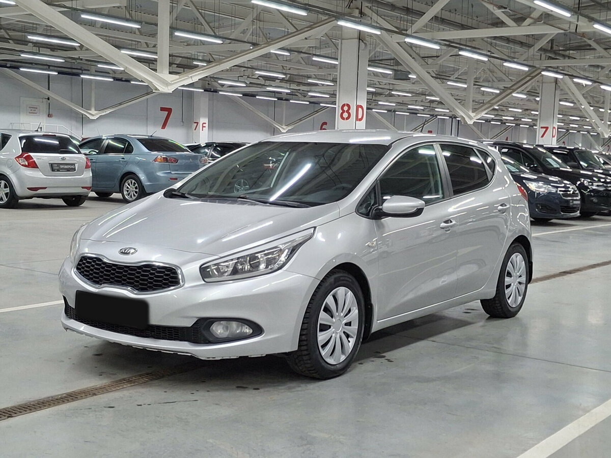 Kia Ceed с пробегом — 2013 год. Фото: #0