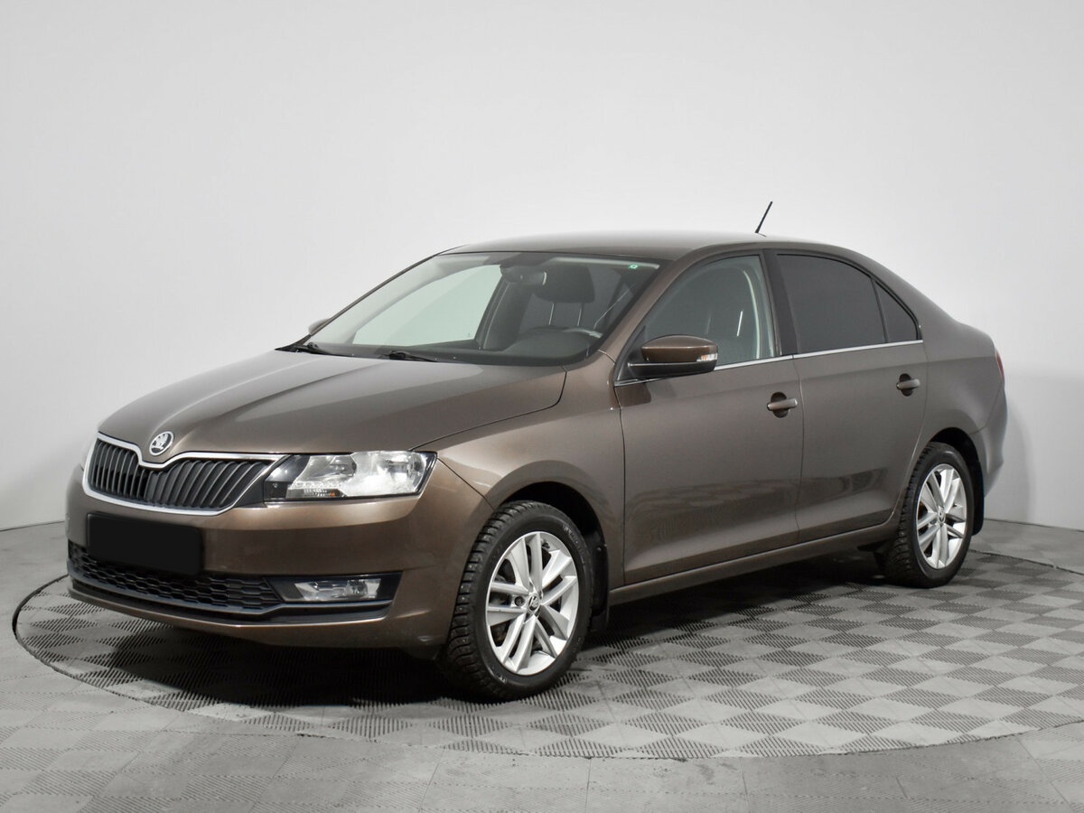 Skoda Rapid с пробегом — 2018 год. Посмотреть фото