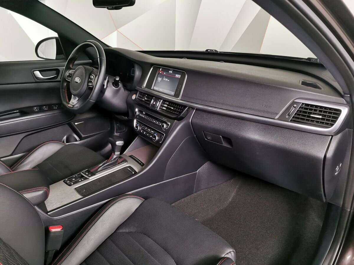 Kia Optima с пробегом — 2018 год. Фото: #8