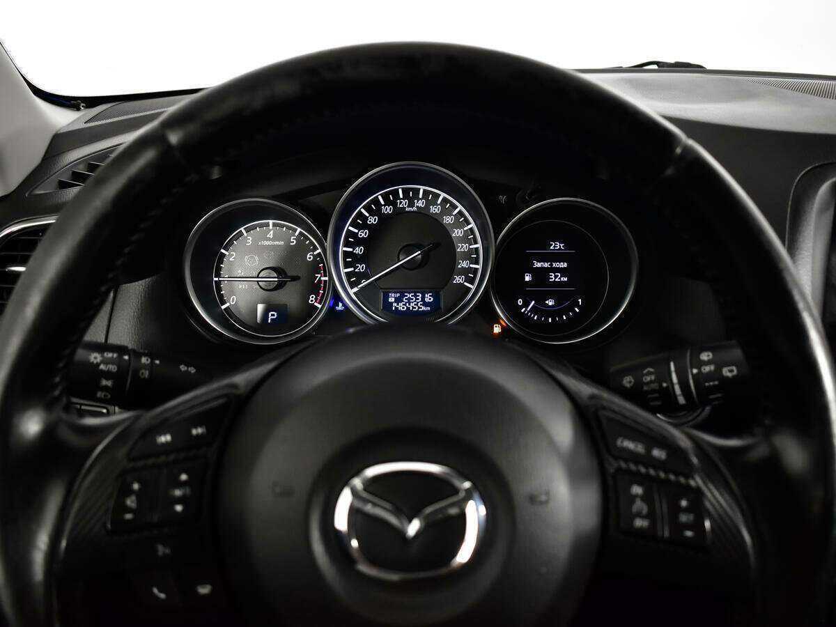 Mazda CX-5 с пробегом — 2016 год. Фото: #10
