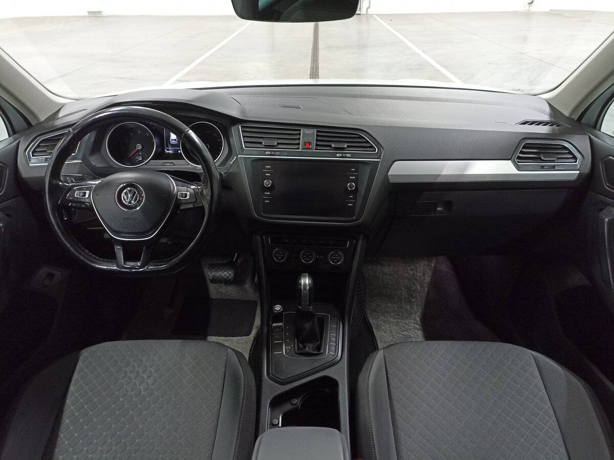 Volkswagen Tiguan с пробегом — 2017 год. Фото: #13