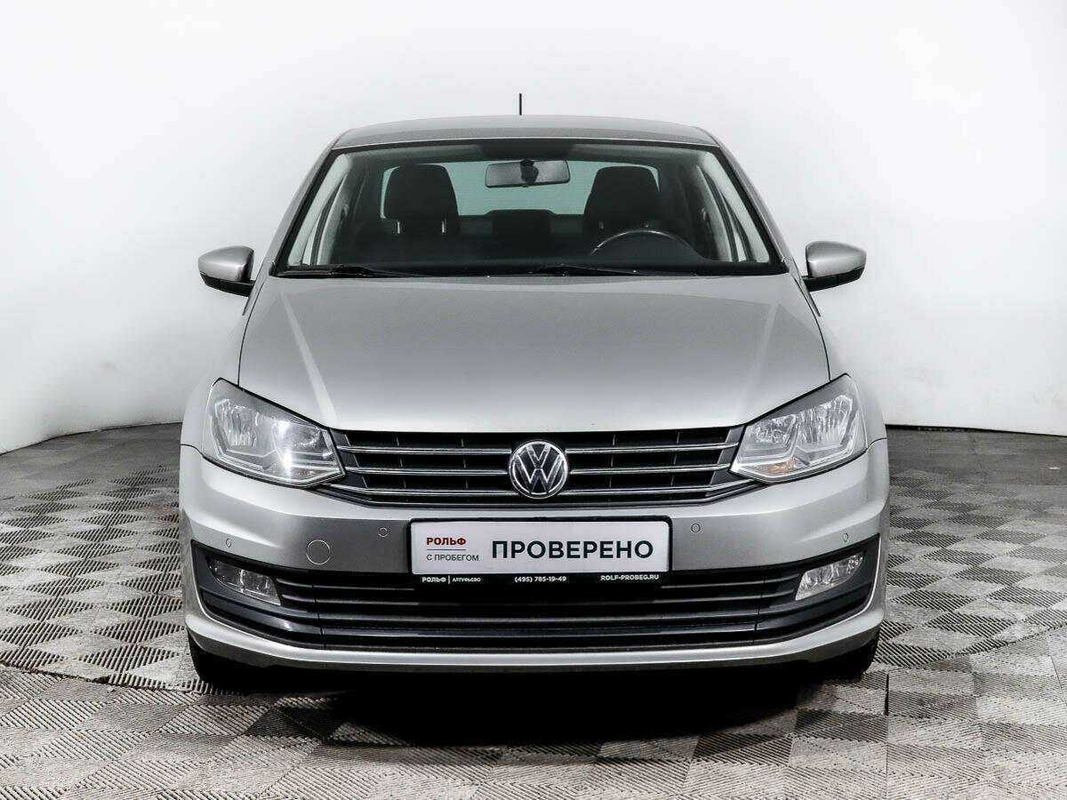 Volkswagen Polo с пробегом — 2020 год. Фото: #1