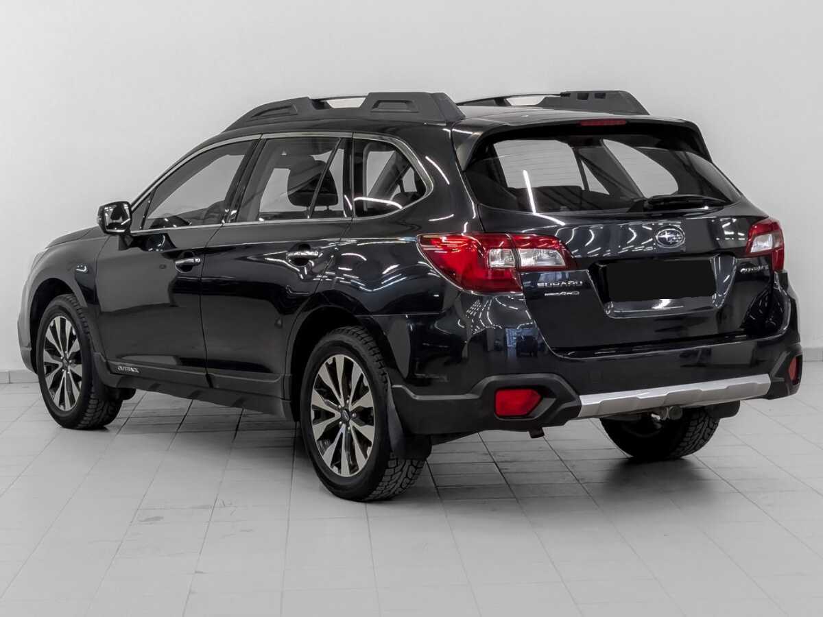 Subaru Outback с пробегом — 2015 год. Фото: #6