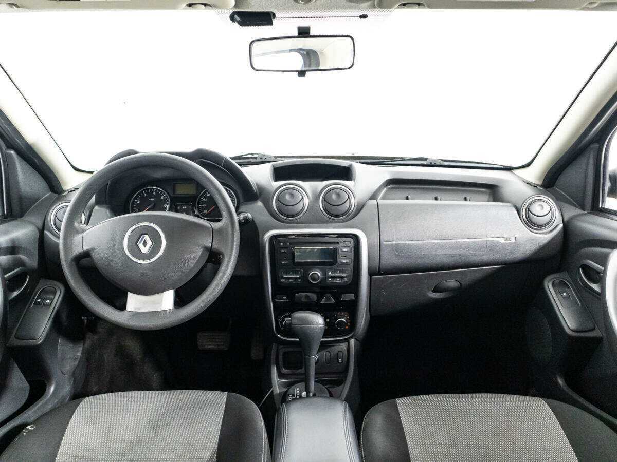 Renault Duster с пробегом — 2013 год. Фото: #12