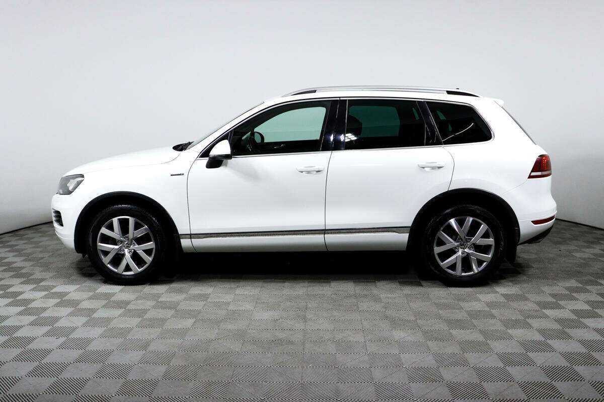 Volkswagen Touareg с пробегом — 2013 год. Фото: #7