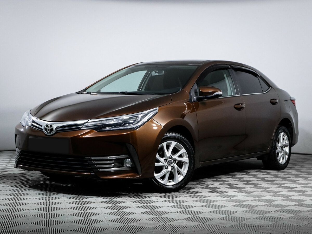 Toyota Corolla с пробегом — 2017 год. Посмотреть фото