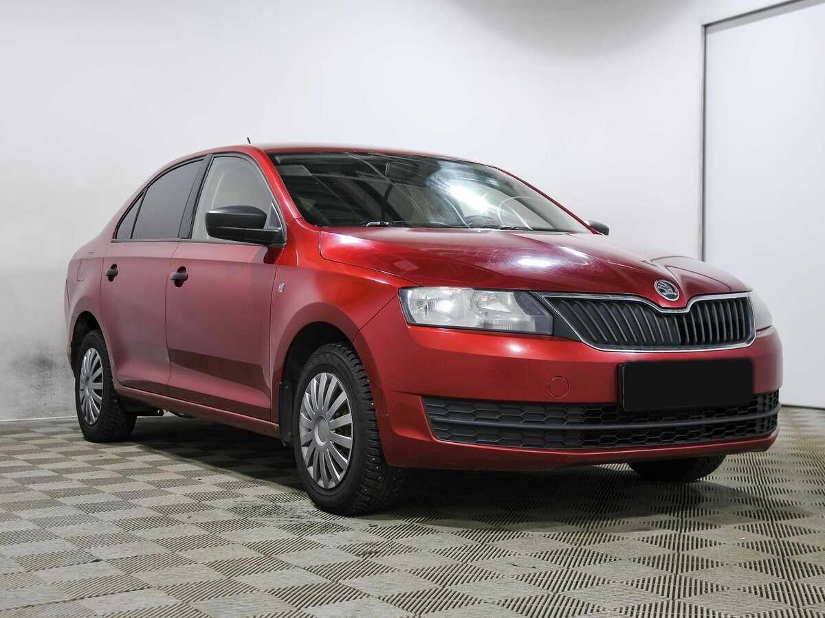 Skoda Rapid с пробегом — 2016 год. Фото: #2