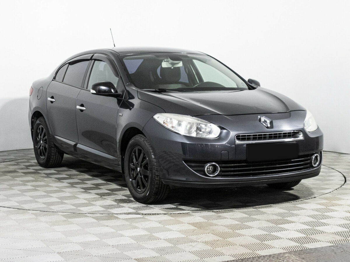 Renault Fluence с пробегом — 2012 год. Фото: #2