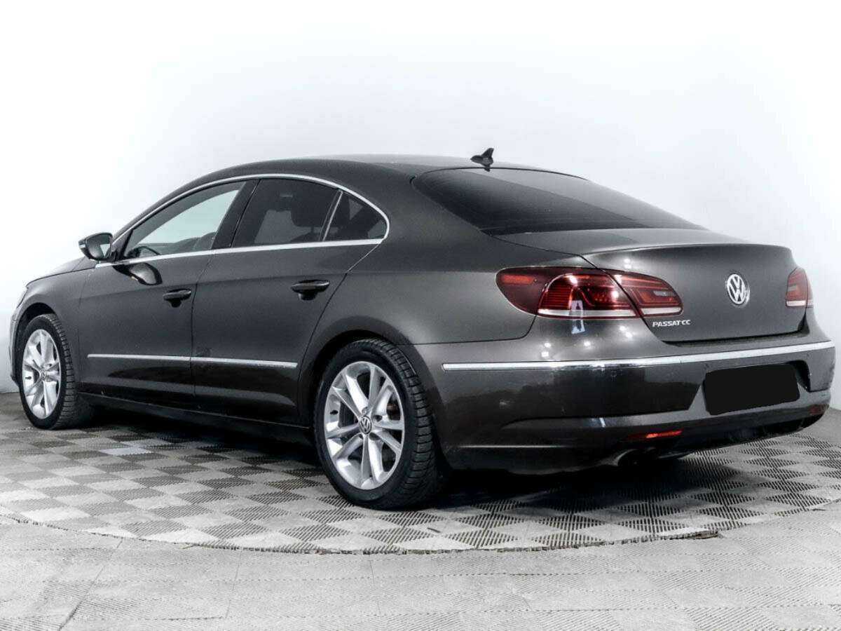 Volkswagen Passat CC с пробегом — 2012 год. Фото: #5