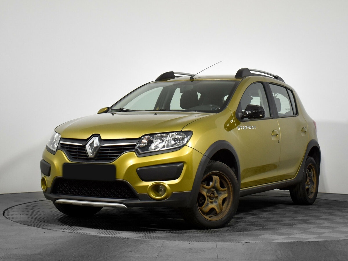 Renault Sandero с пробегом — 2016 год. Посмотреть фото