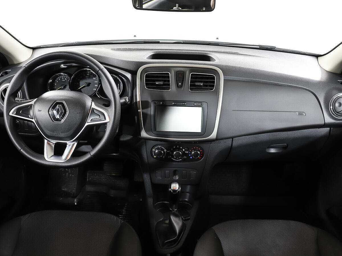 Renault Logan с пробегом — 2020 год. Фото: #11