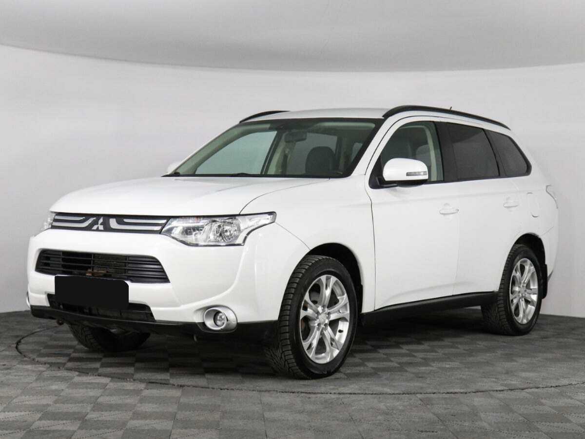 Mitsubishi Outlander с пробегом — 2013 год. Посмотреть фото