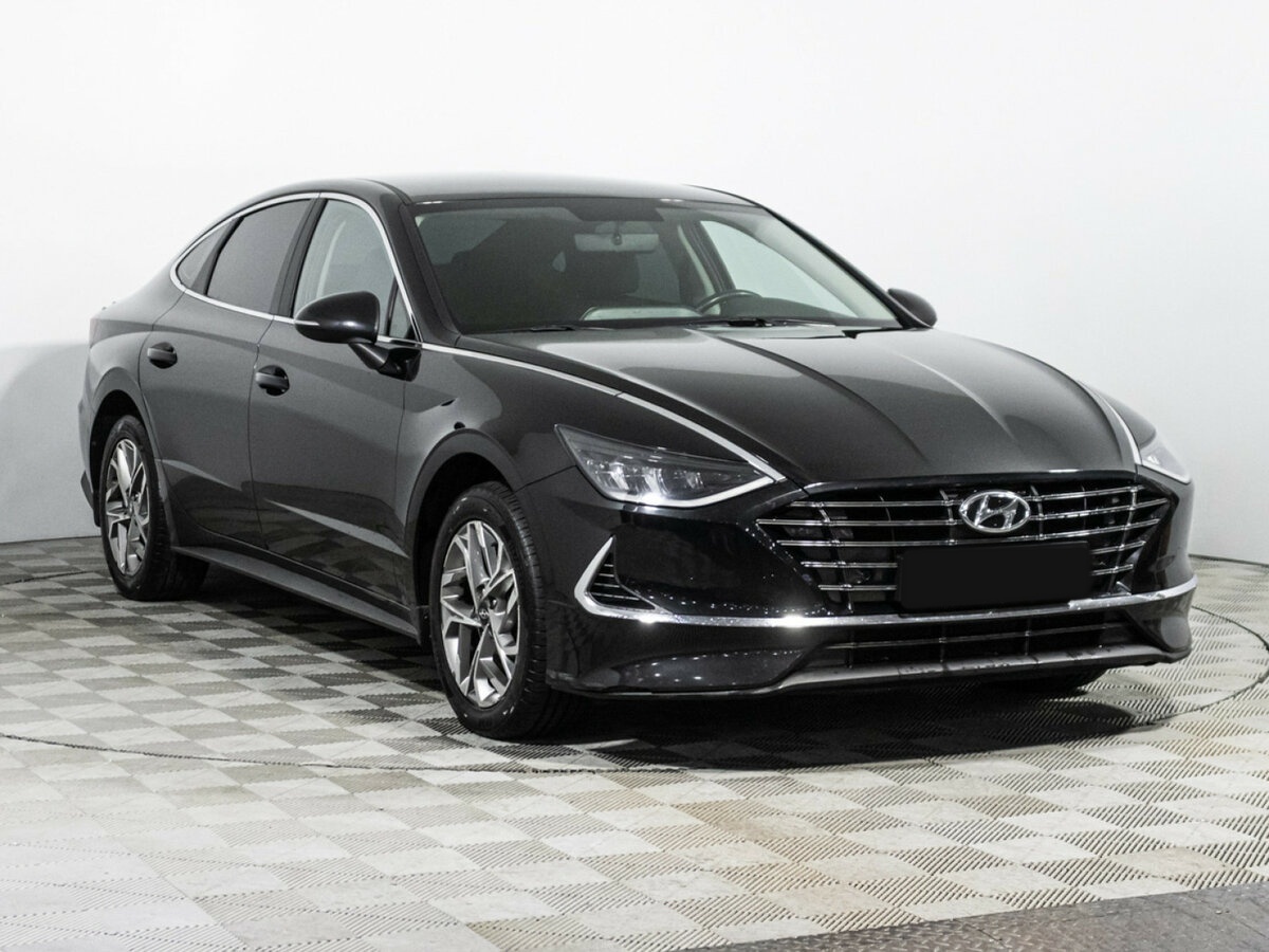 Hyundai Sonata с пробегом — 2021 год. Фото: #2