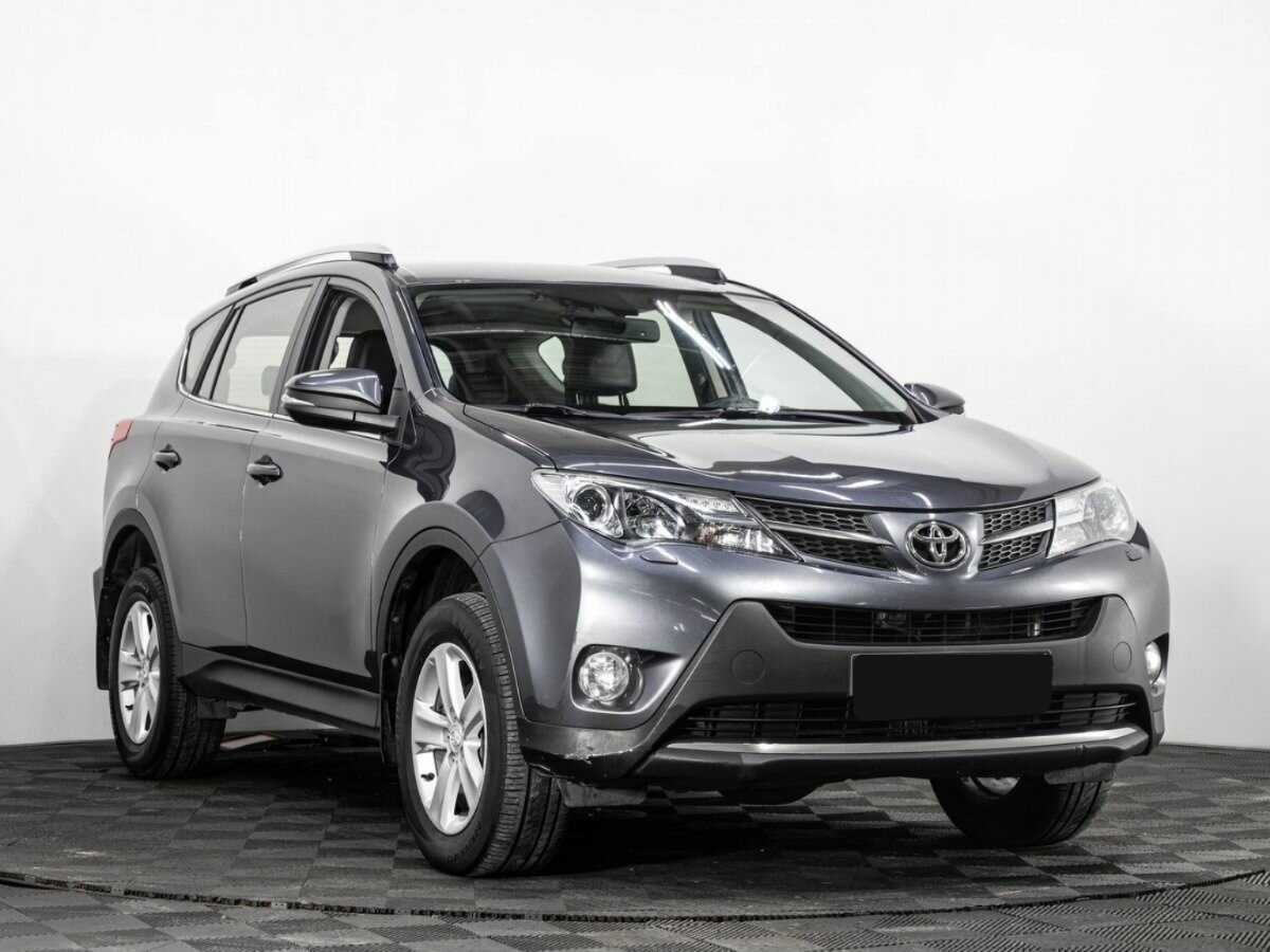 Toyota RAV4 с пробегом — 2013 год. Фото: #2