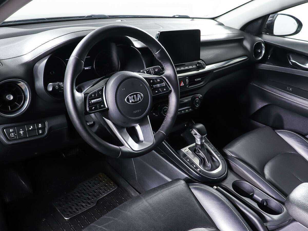 Kia Cerato с пробегом — 2018 год. Фото: #12