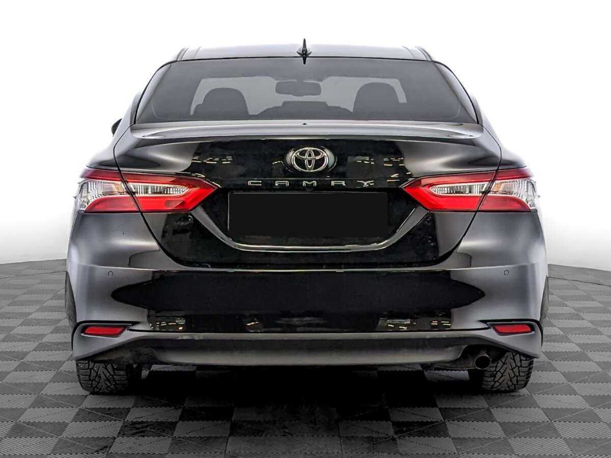 Toyota Camry с пробегом — 2019 год. Фото: #5