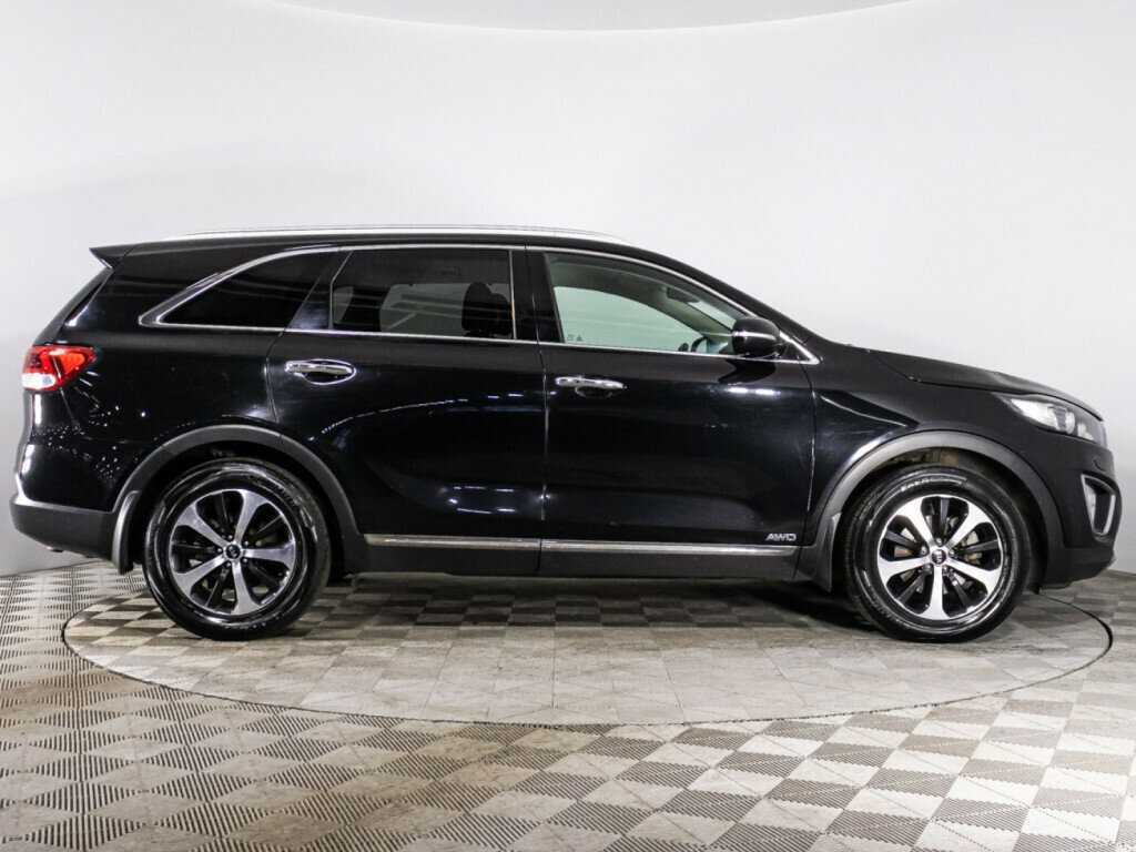 Kia Sorento с пробегом — 2016 год. Фото: #3