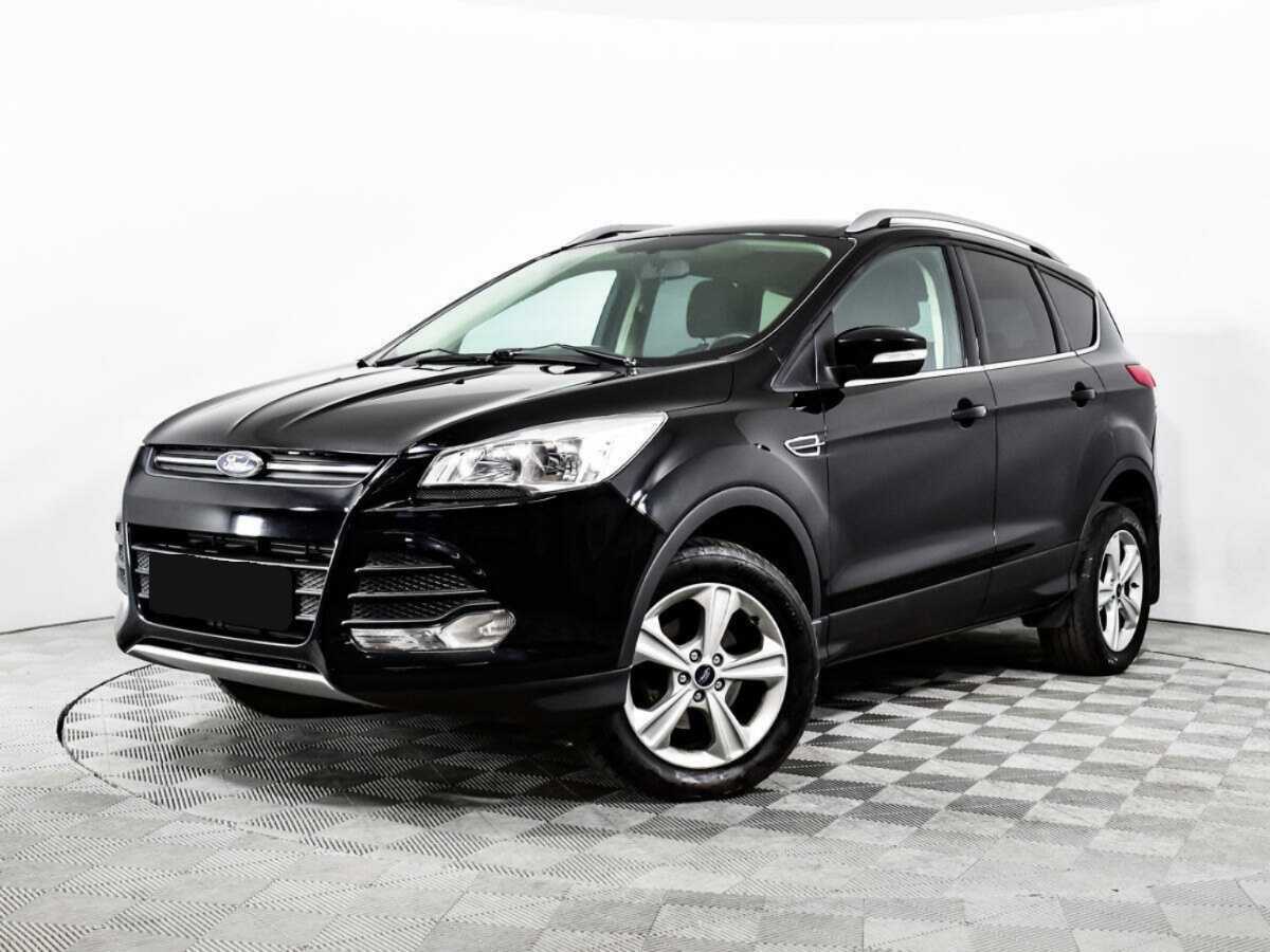 Ford Kuga с пробегом — 2015 год. Фото: #0