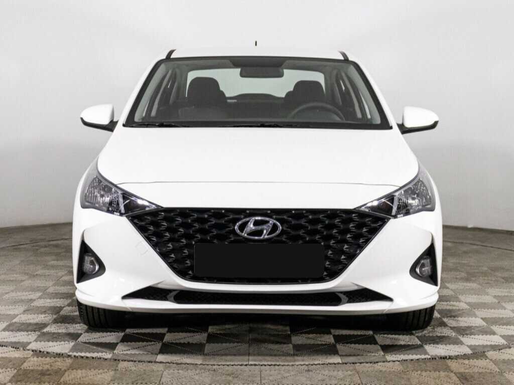 Hyundai Solaris с пробегом — 2021 год. Фото: #1