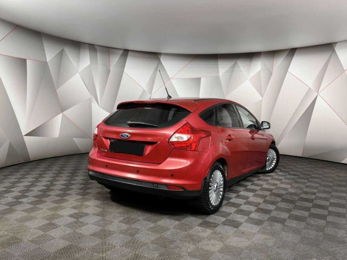 Ford Focus с пробегом — 2013 год. Фото: #1