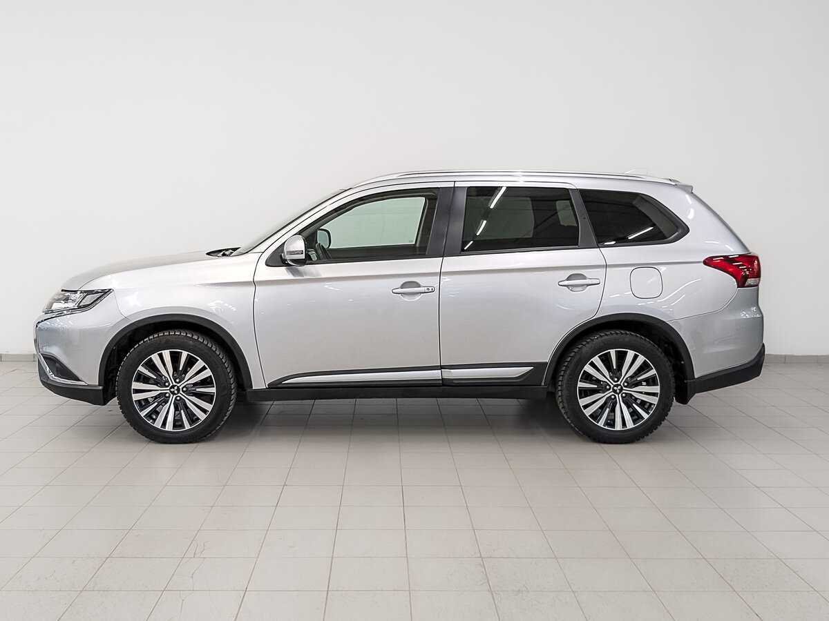 Mitsubishi Outlander с пробегом — 2020 год. Фото: #7