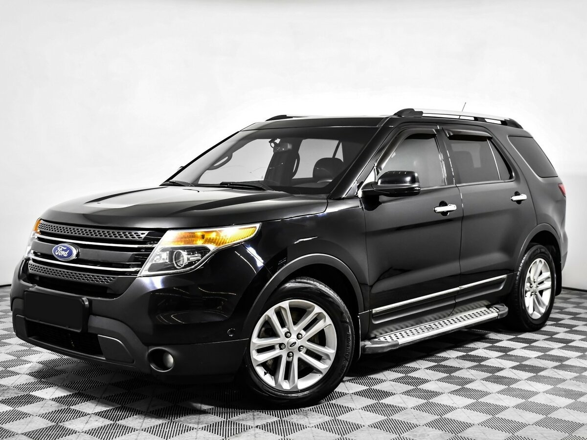 Ford Explorer с пробегом — 2013 год. Фото: #0