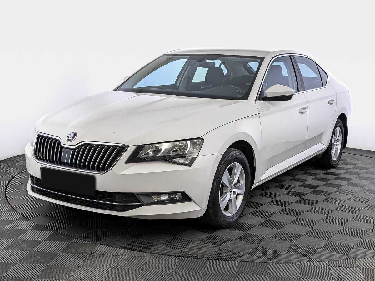 Skoda Superb с пробегом — 2017 год. Фото: #0