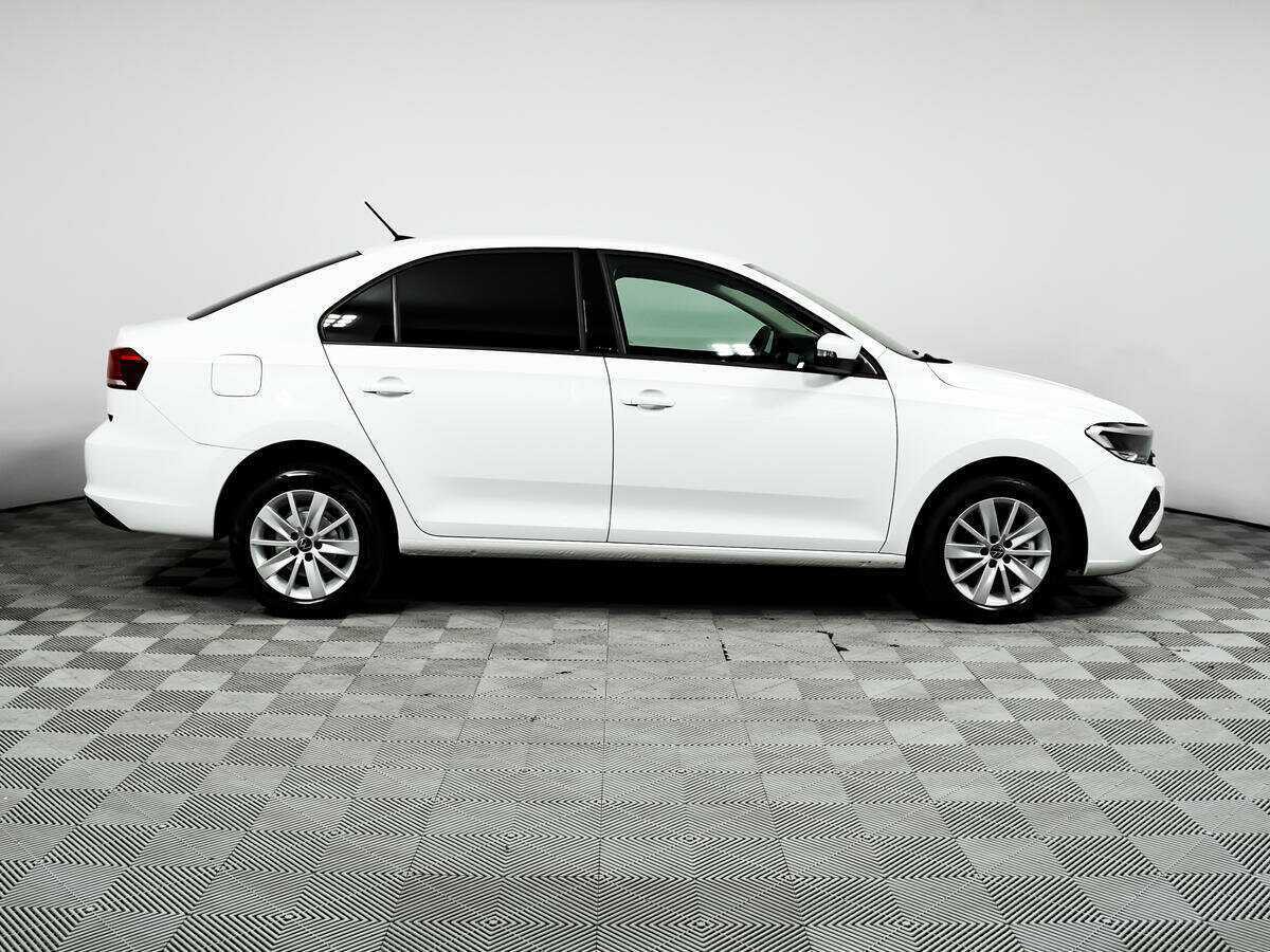 Volkswagen Polo с пробегом — 2021 год. Фото: #3