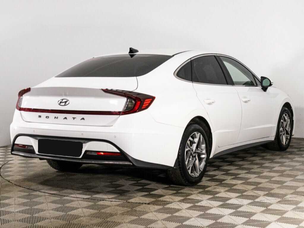 Hyundai Sonata с пробегом — 2020 год. Фото: #4