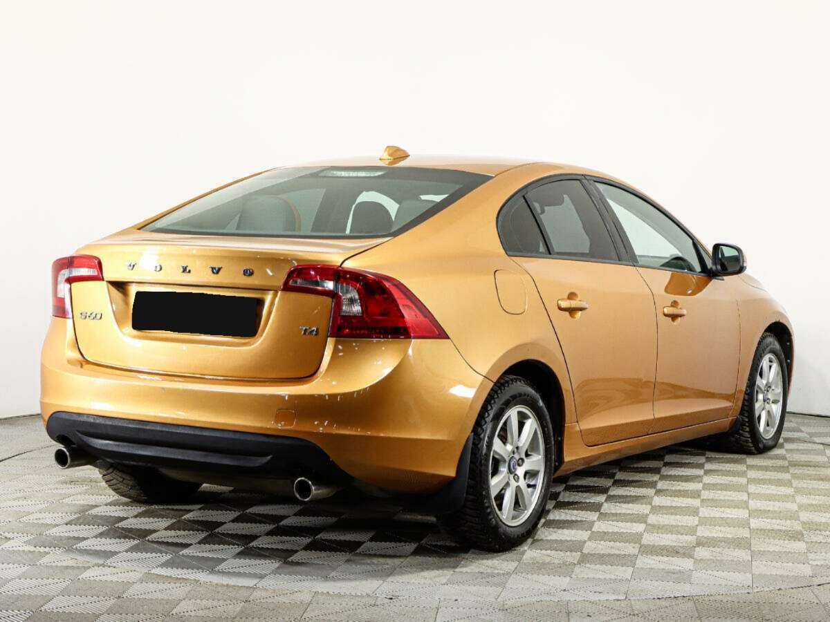 Volvo S60 с пробегом — 2012 год. Фото: #4