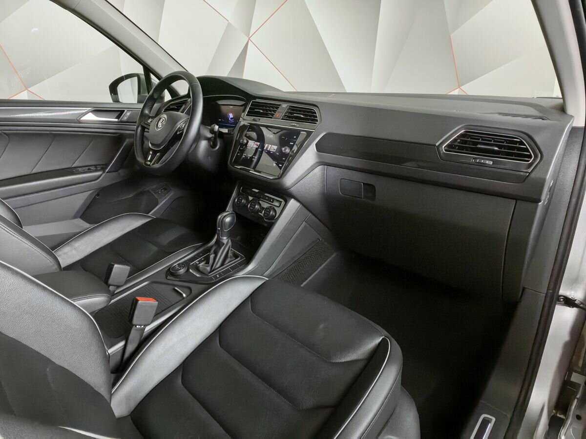 Volkswagen Tiguan с пробегом — 2018 год. Фото: #6