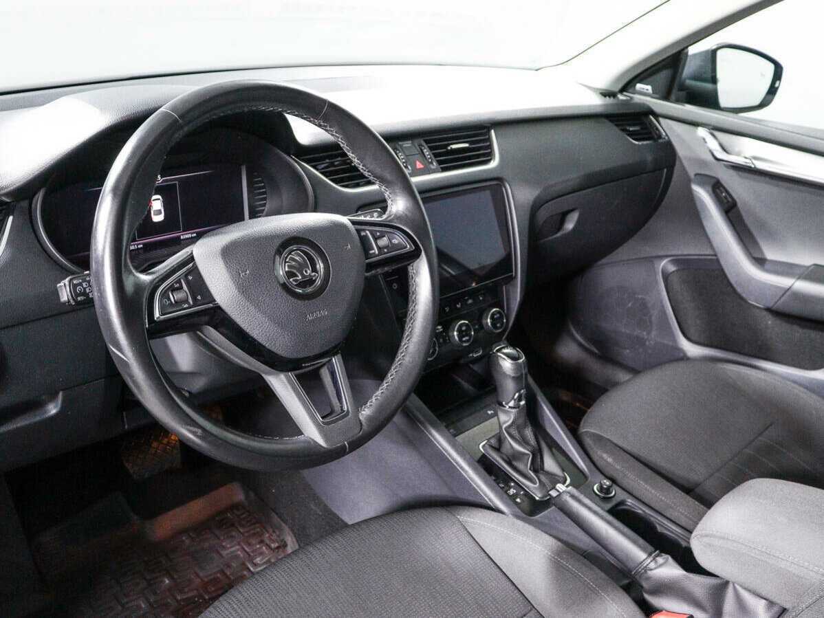 Skoda Octavia с пробегом — 2019 год. Фото: #11