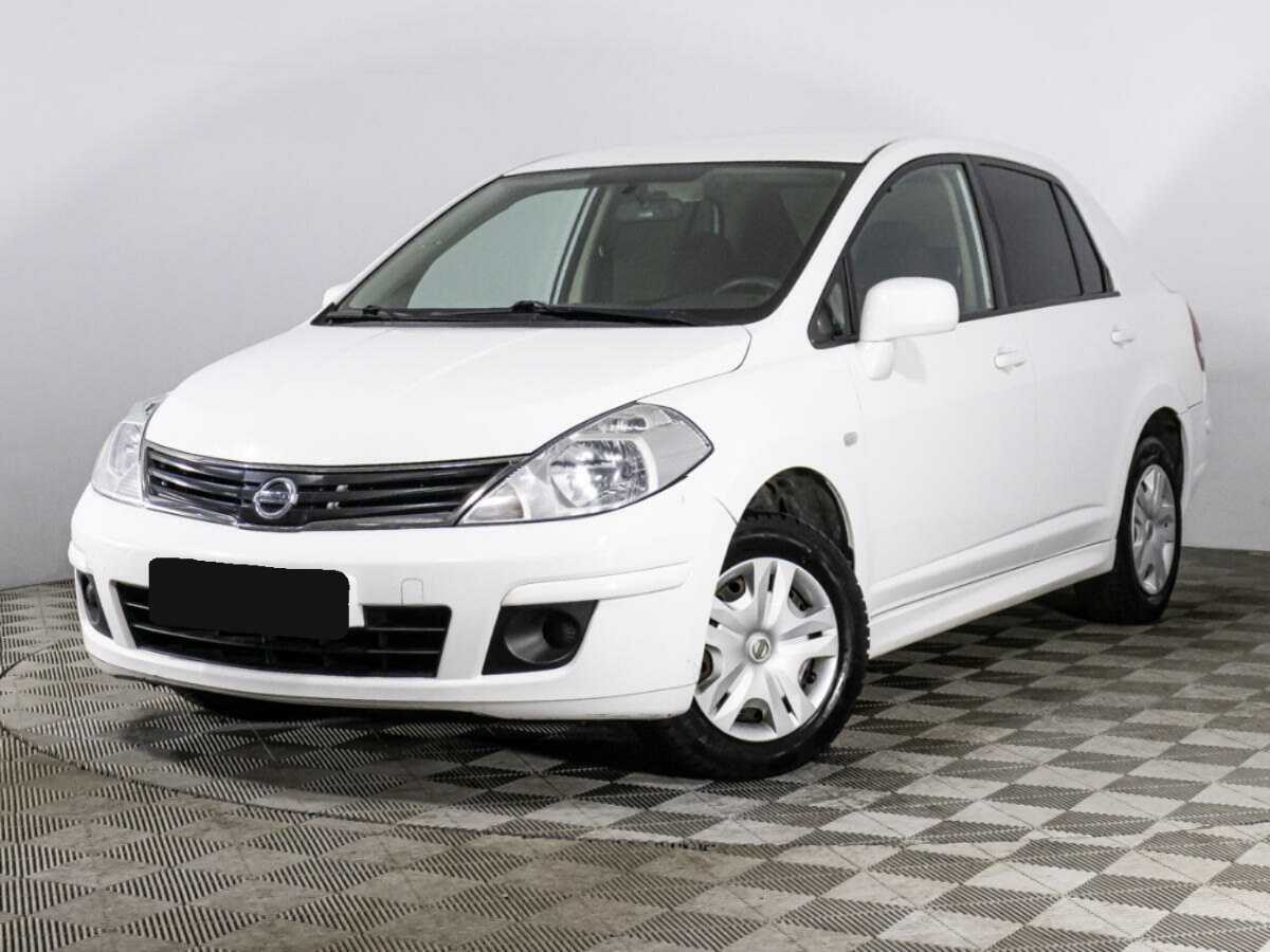 Nissan Tiida с пробегом — 2013 год. Посмотреть фото