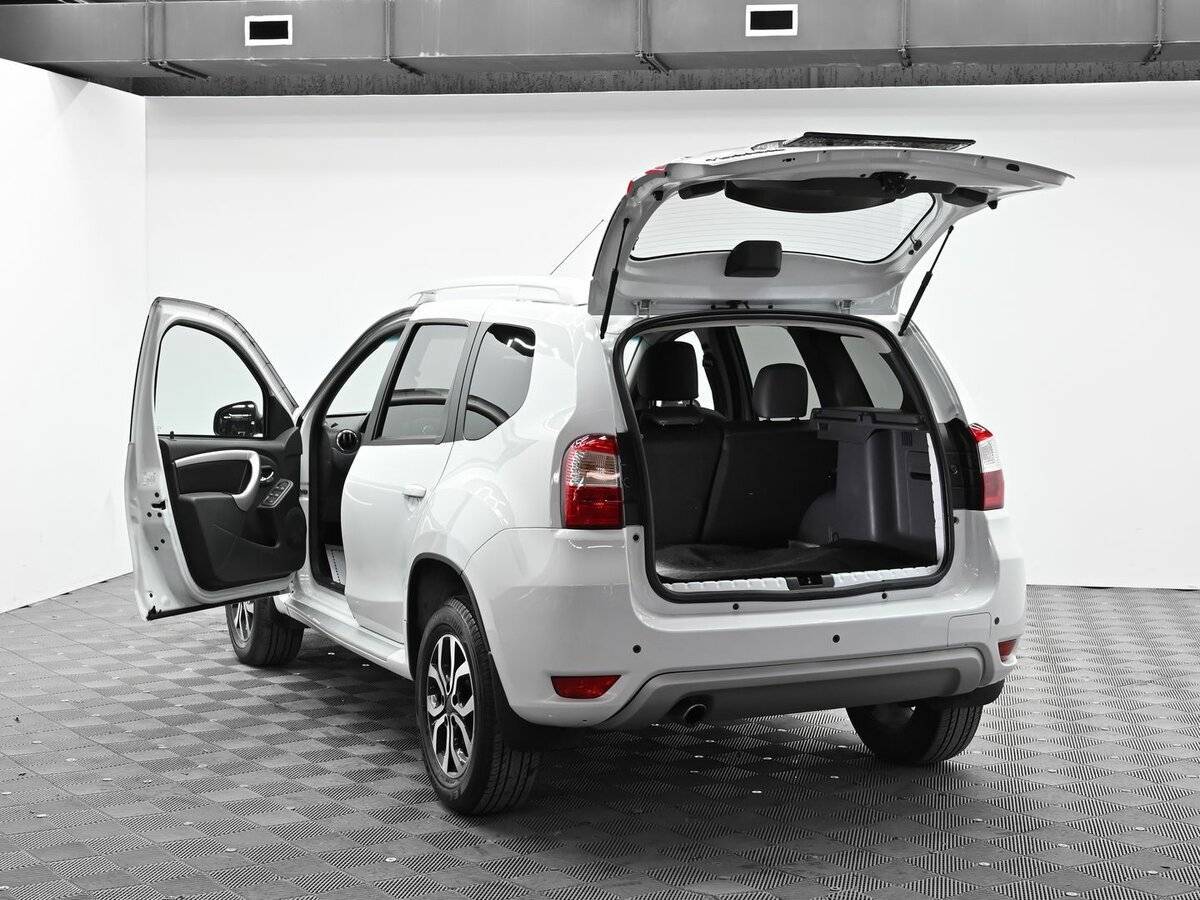 Nissan Terrano с пробегом — 2017 год. Фото: #4