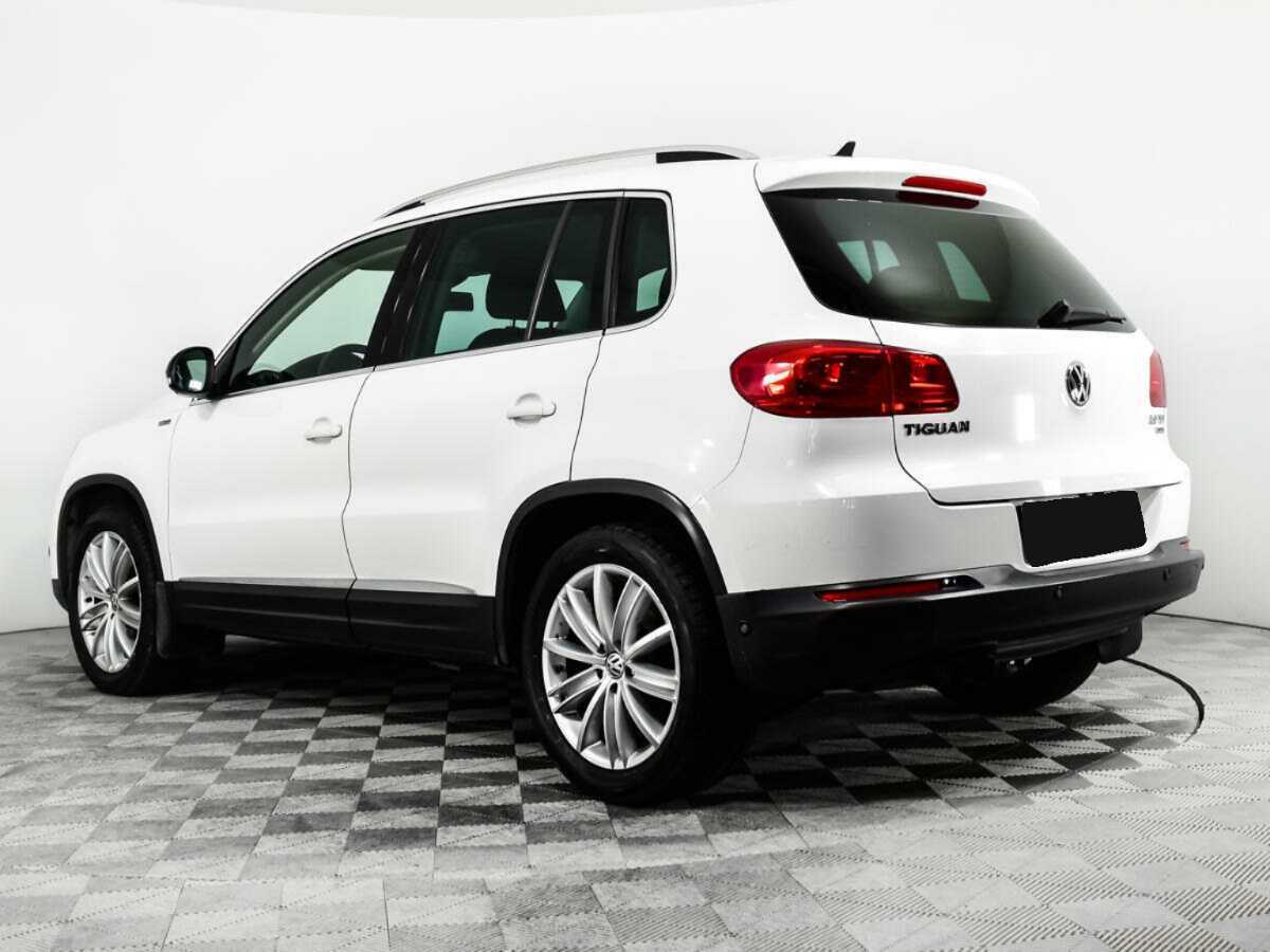 Volkswagen Tiguan с пробегом — 2013 год. Фото: #6
