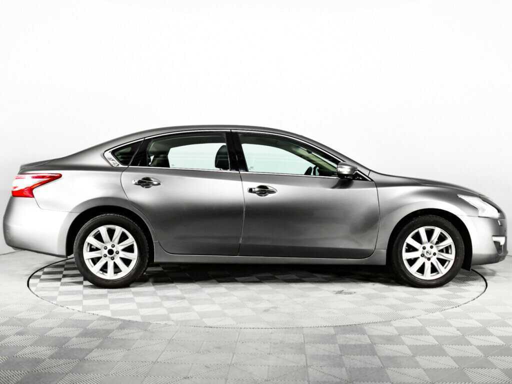 Nissan Teana с пробегом — 2014 год. Фото: #3