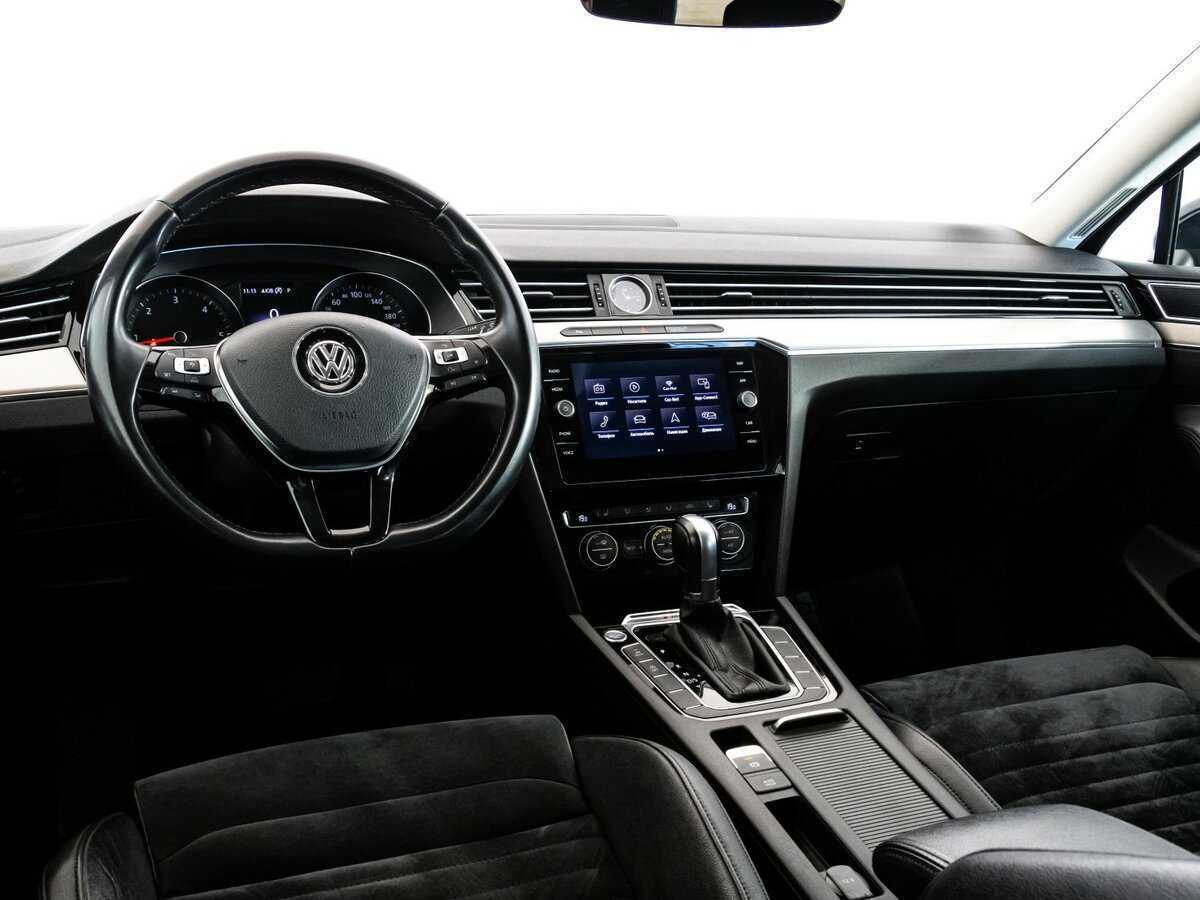 Volkswagen Passat с пробегом — 2018 год. Фото: #7