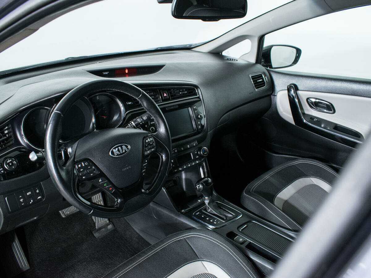 Kia Ceed с пробегом — 2018 год. Фото: #12
